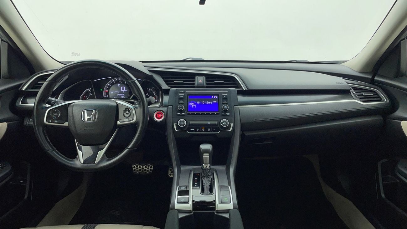 هوندا سيفيك LX SPORT 1.6 | بدون دفعة مقدمة | اختبار القيادة في المنزل