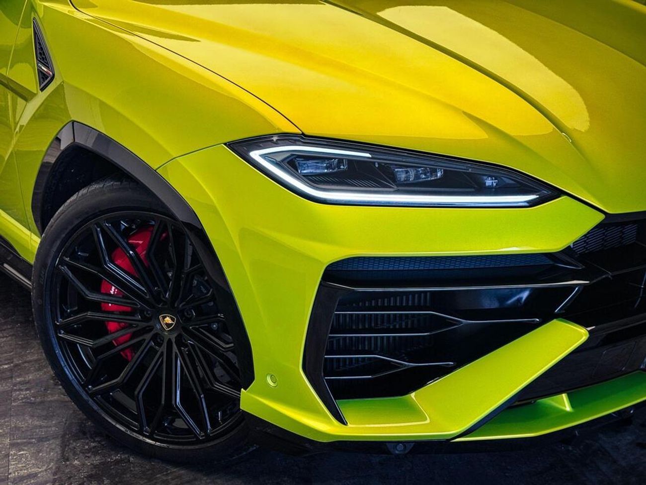 Lamborghini Urus Lamborghini Urus 4.0 V8 BiTurbo 25.9kWh SE Auto 4WD (EXPORT ONLY) RIGHT HAND DRIVE