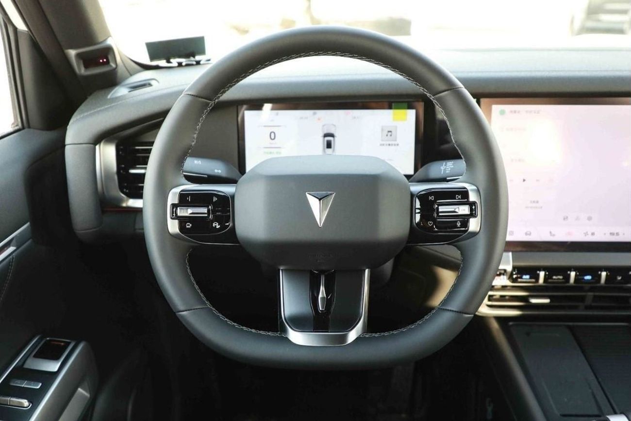 تشنجان ديبال جي 318 2024 Changan Deepal G318 Comfort - Plug-in Hybrid - BLACK inside BLACK | Export Price