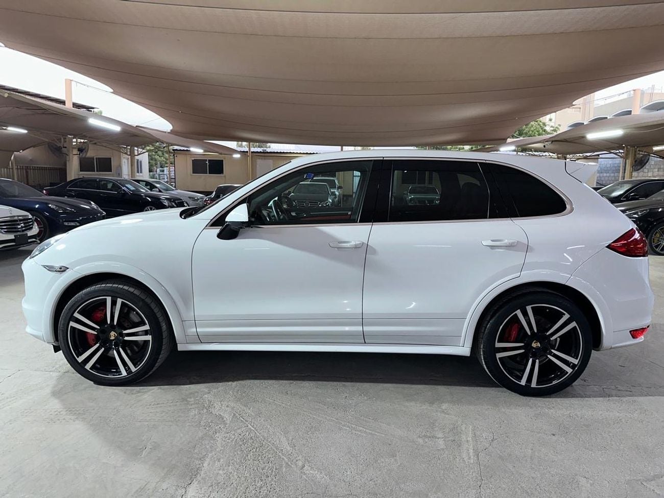 بورش كايان PORSCHE CAYENNE TURBO S 2014 | FULL SERVICE HISTORY | TWO KEYS | FULLY LOADED