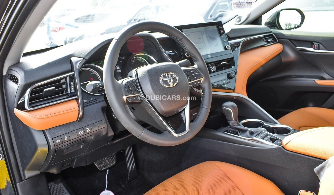 New TOYOTA CAMRY LUMIERE 2.5L HYBRID 2024 BLACK COLOR 2024 for sale in