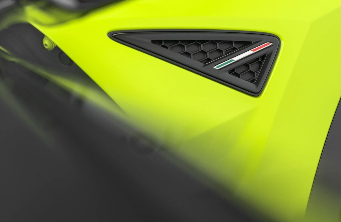 Lamborghini Urus 4.0L V8 Twin-Turbocharged Engine