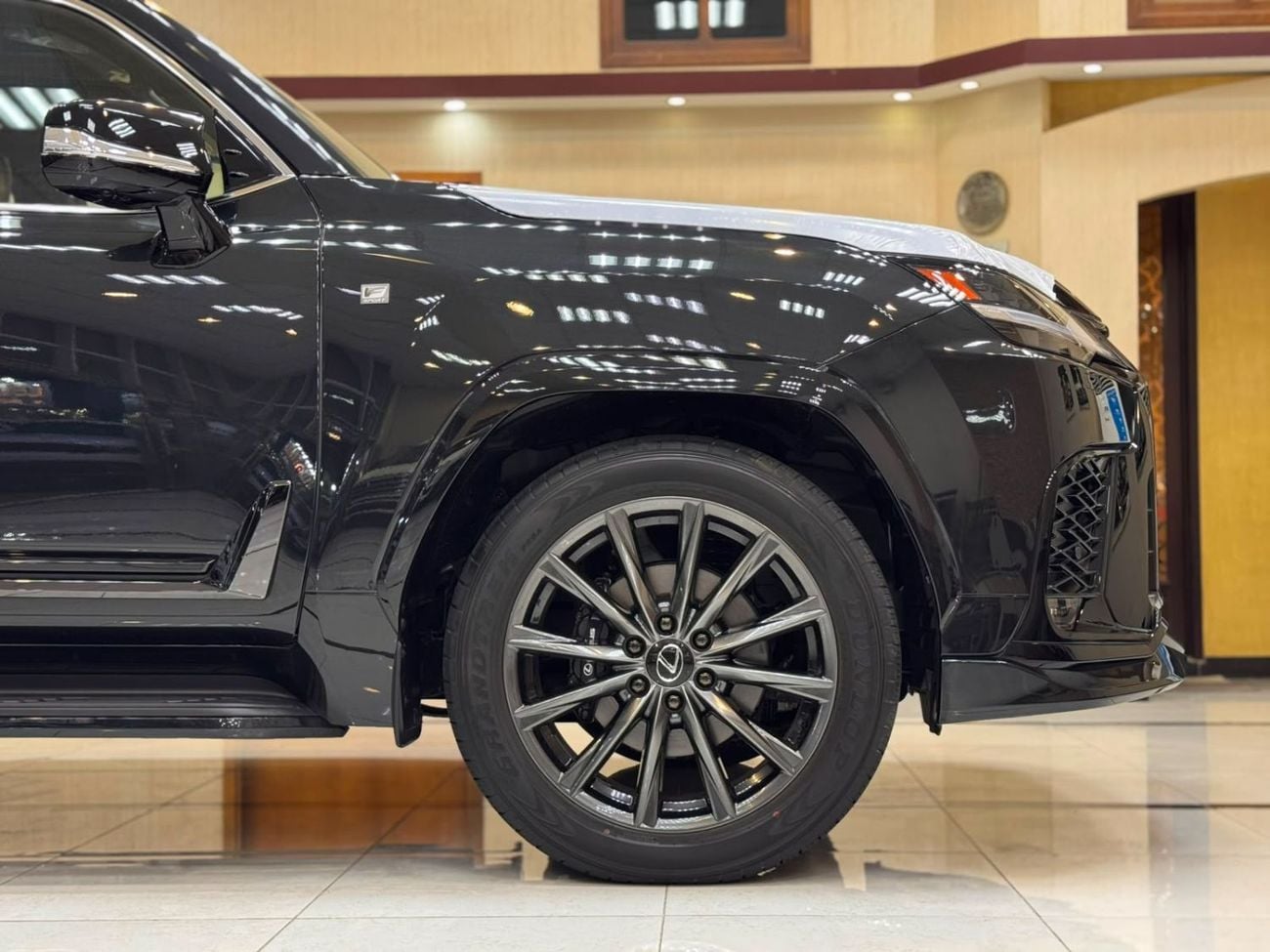 Lexus LX700h F SPORT