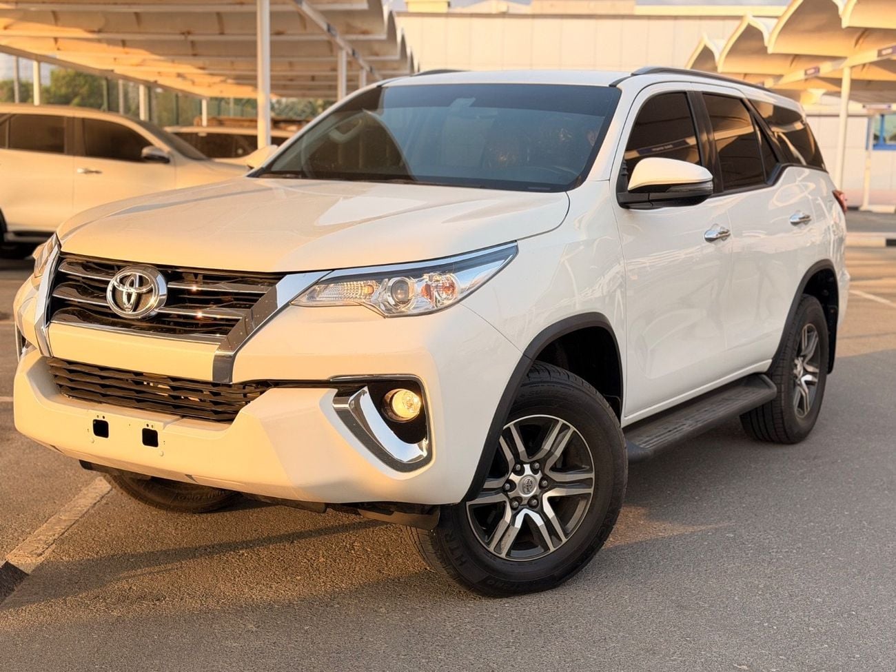 تويوتا فورتونر EXR 2.7L (160 HP)