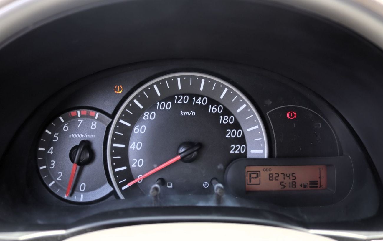 Nissan Micra SV