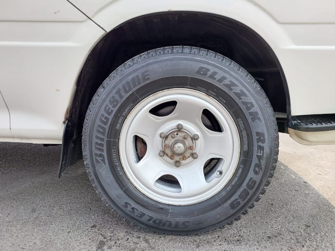 تويوتا هاياس TOYOTA HIACE VAN RHD 2003 MODEL 3.0 L DIESEL MANUAL(PM03365)