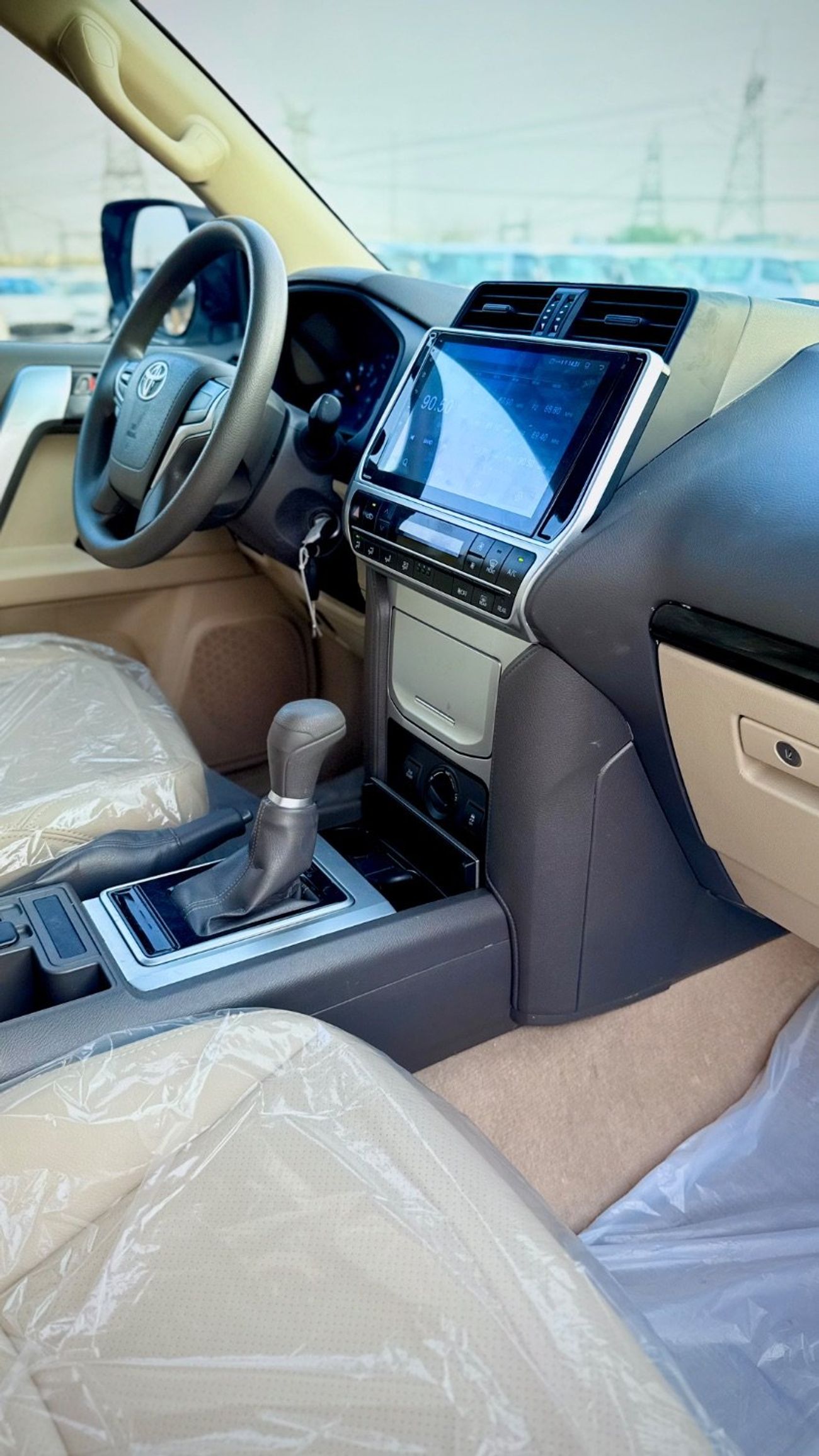 تويوتا برادو 2019 TX-L V4 2.7L Full Option Very Clean and Perfect Condition