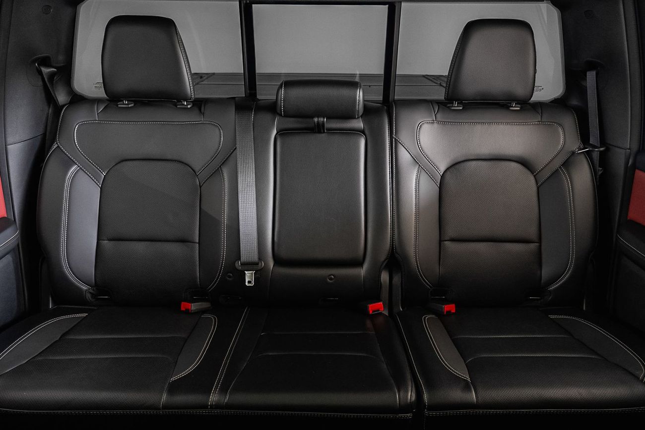 رام 1500 Rebel Crew Cab 5.7L