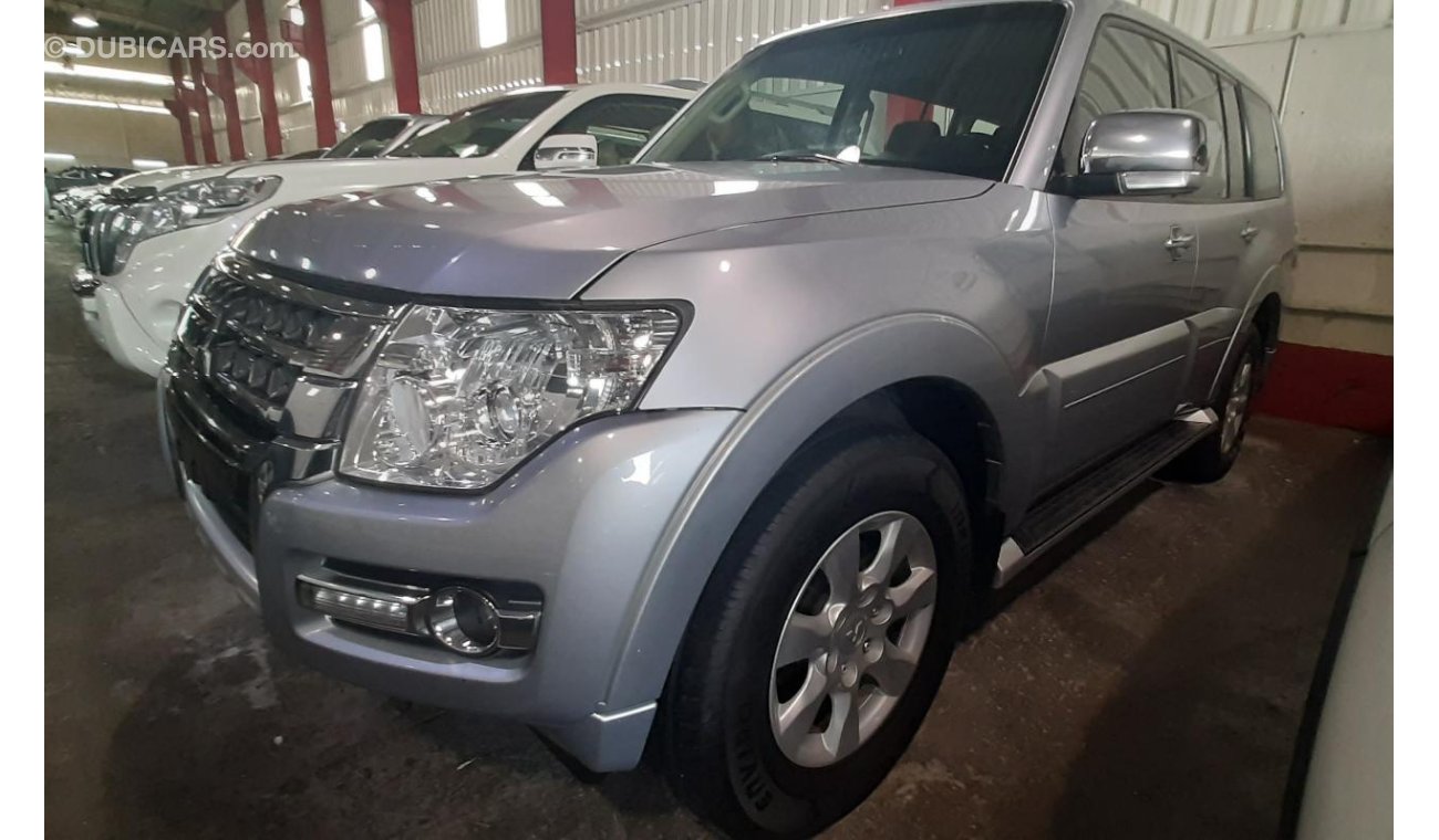 Mitsubishi Pajero PETROL V6 3.5L LEFT HAND DRIVE