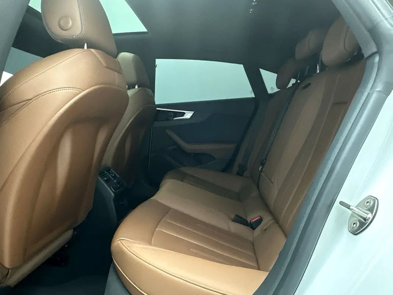 أودي A5 40 TFSI Advanced 2.0L (187 HP) Sportback Advanced 40 TFSI 190hp (Ref# 01849) EXCLUSIVE RAMADAN OFFER