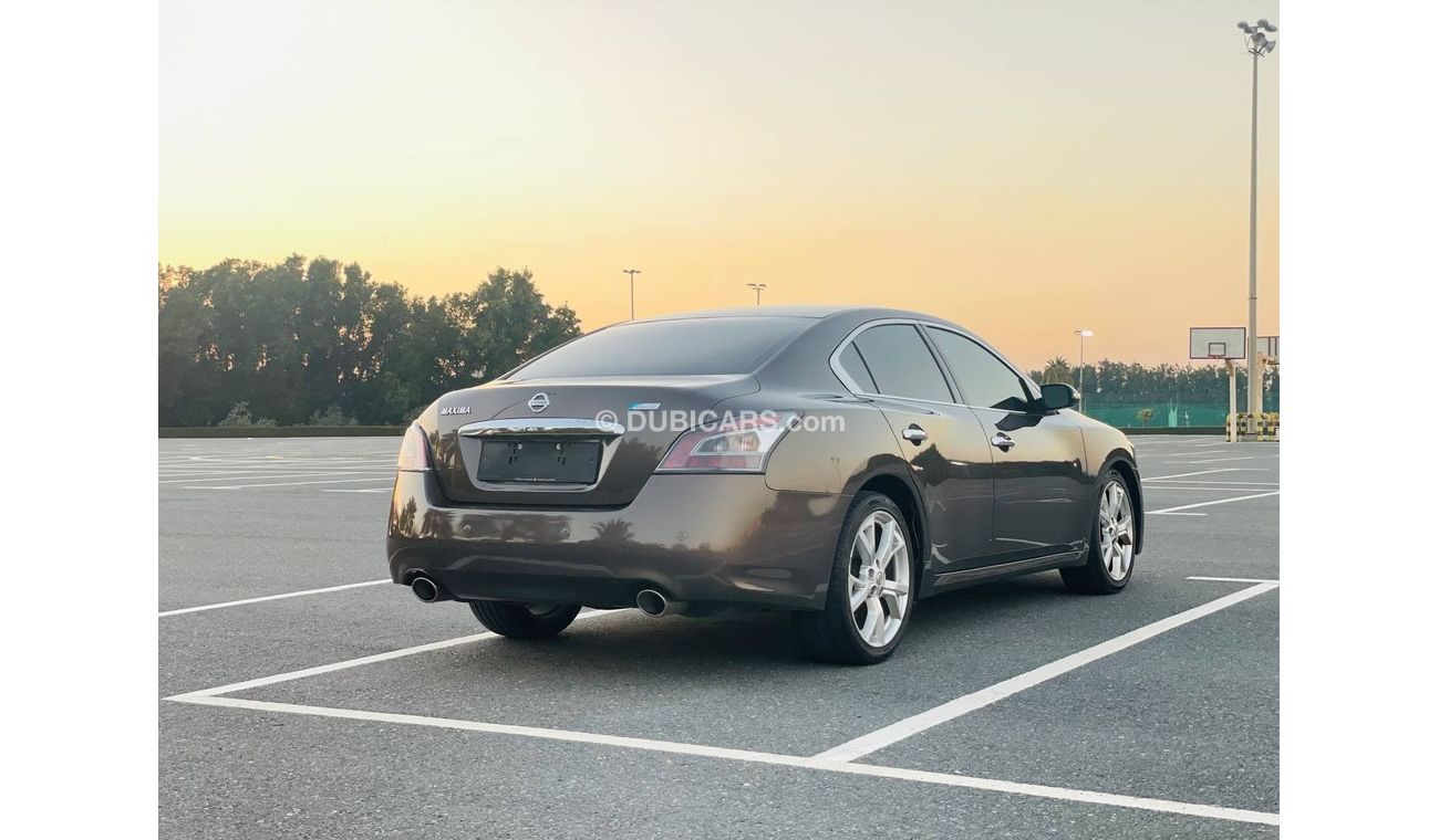 نيسان ماكسيما SR