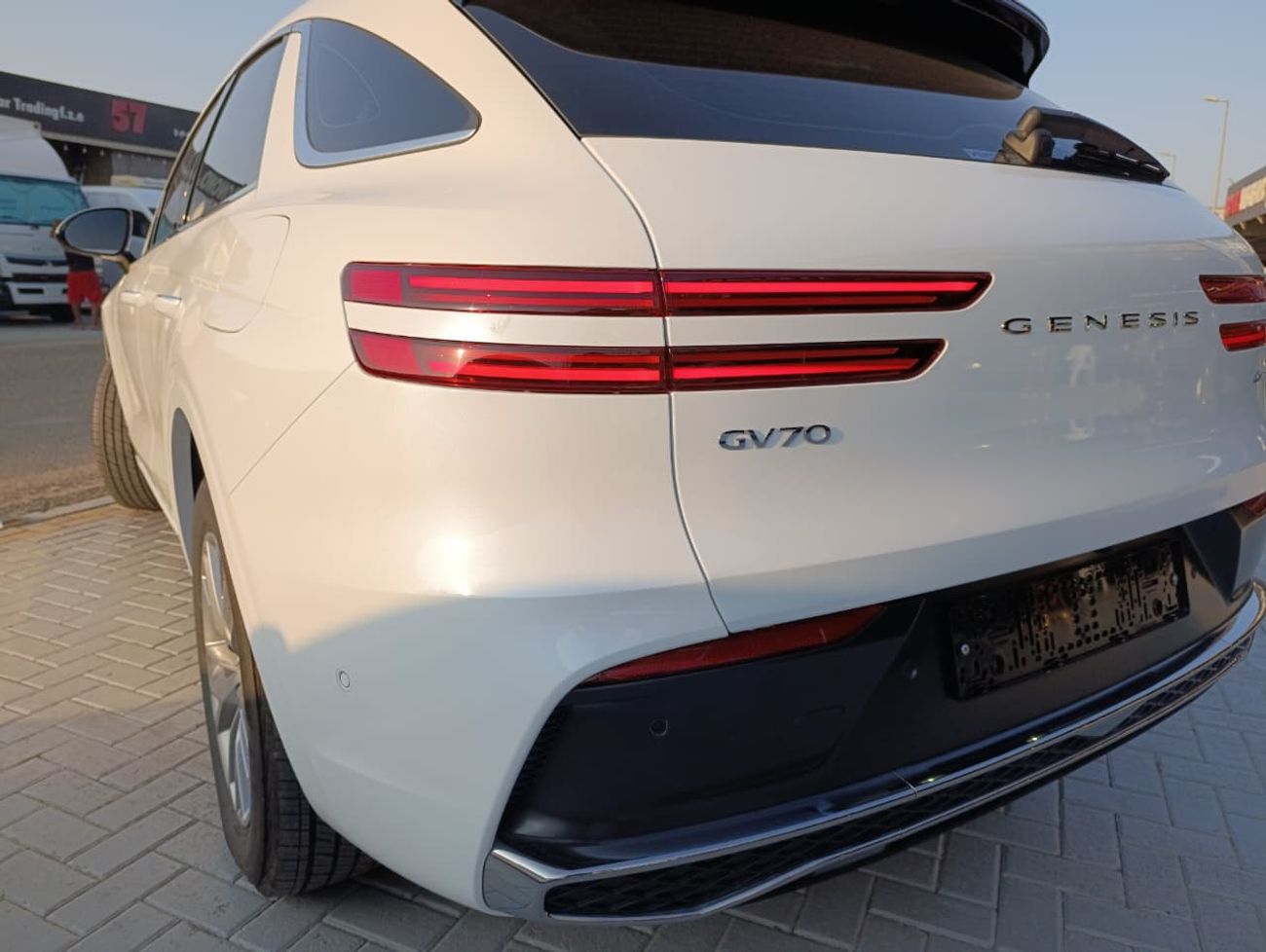 جينيسس GV70 GENESIS GV70 2025 2.5