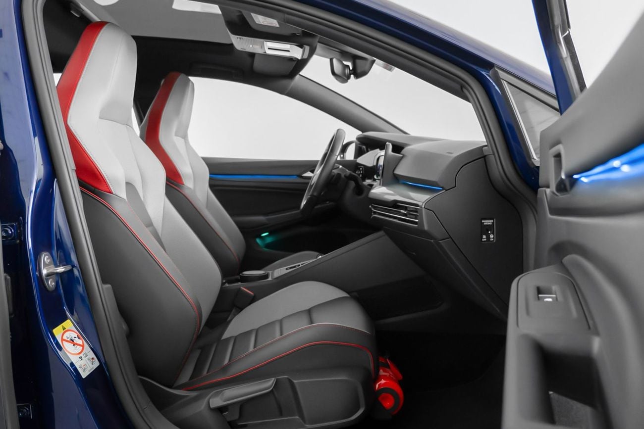 Volkswagen Golf GTI P2