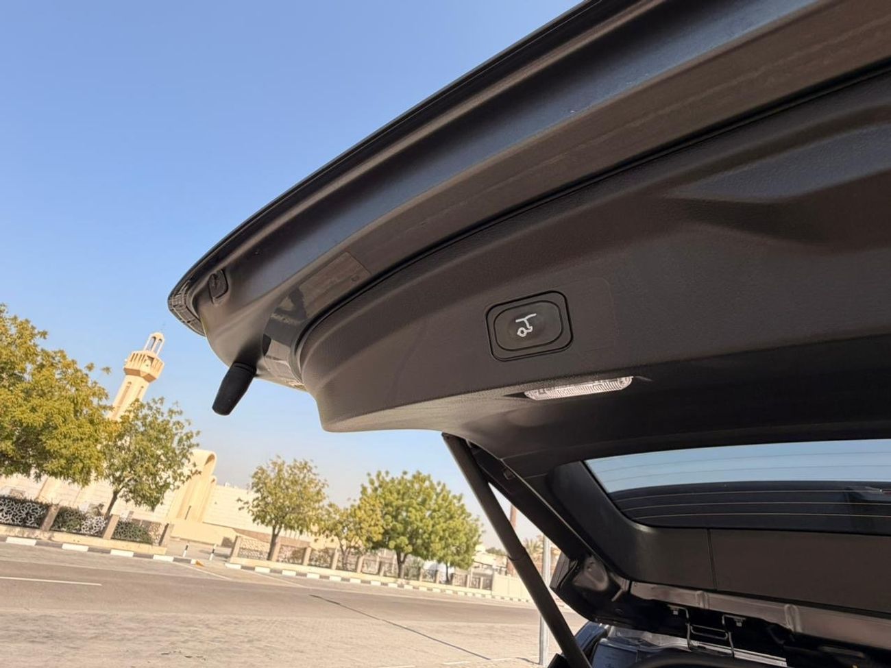 Ford Everest Trend exports from Australia