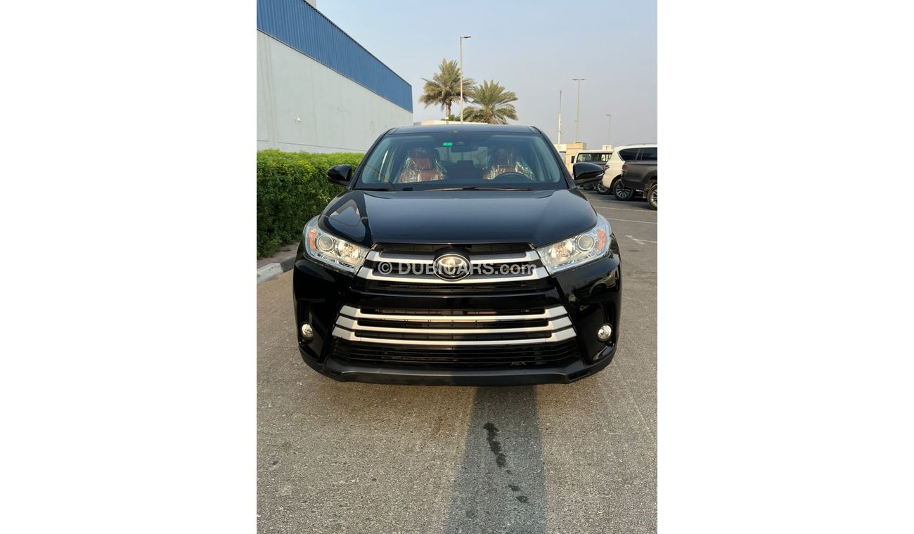 Toyota Highlander 2019 LE LEATHER SEATS V4 - 2.7L USA IMPORTED