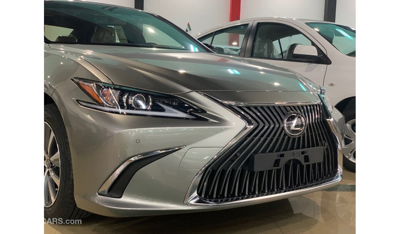 Lexus ES350 V6 MY2020 ( Warranty 7 Years / Services Contract )