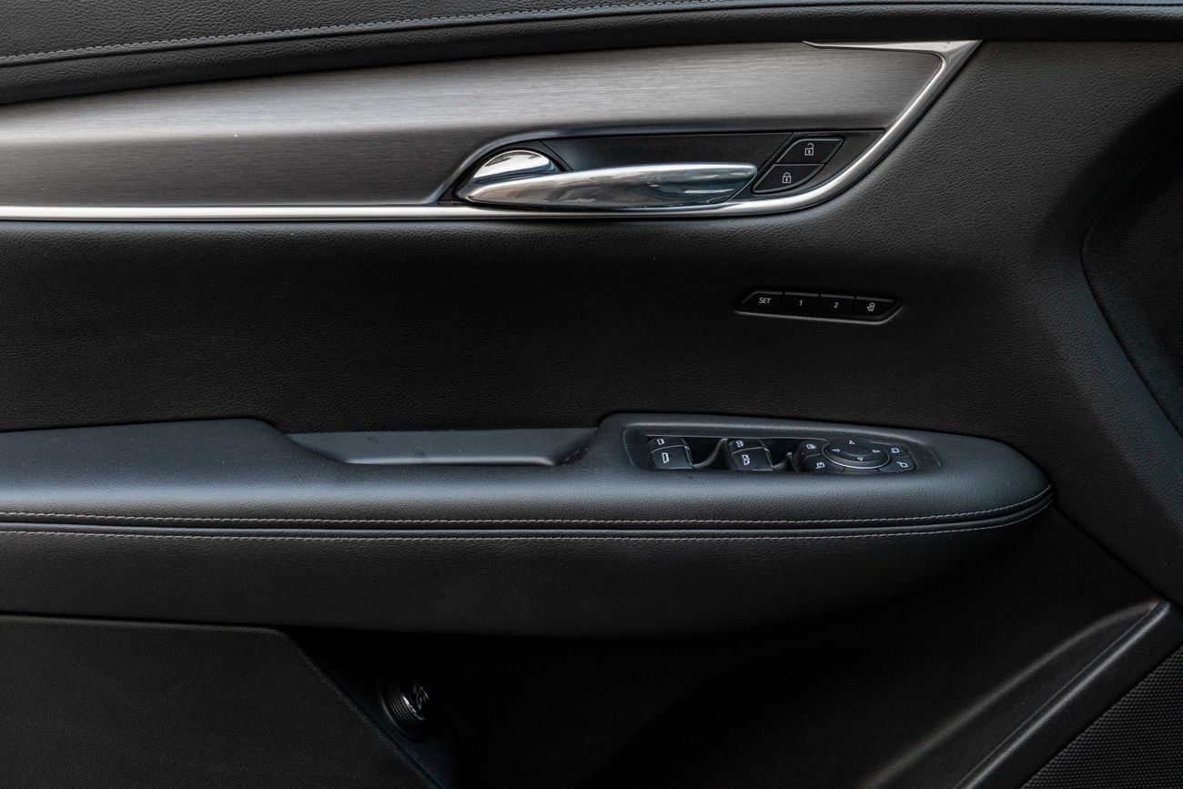 Cadillac XT6 XT6 Luxury | 2,115 P.M | 0% Downpayment | Cadillac XT6 Luxury | Agency History | Ramadan Offer!