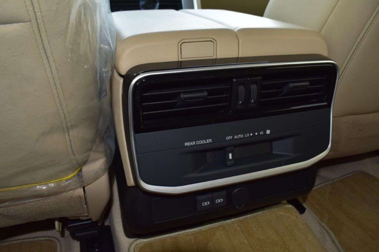 Toyota Land Cruiser 300 GXR V6 3.5L Twin Turbo Automatic Black Edition