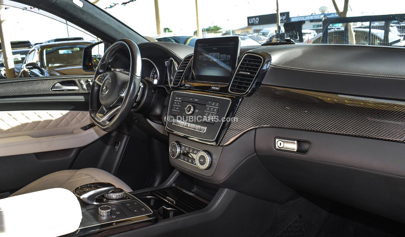 مرسيدس بنز GLE 43 AMG