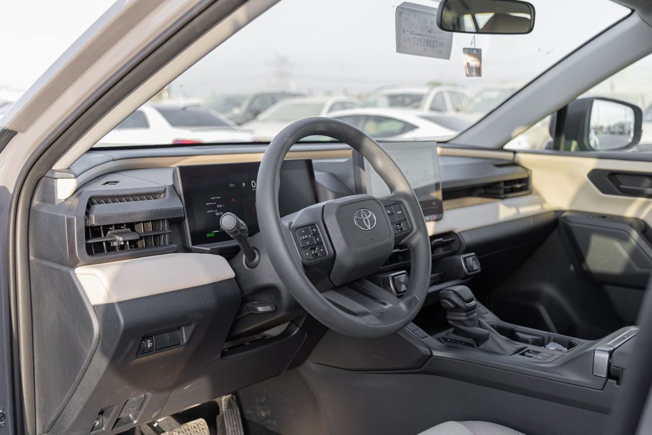 تويوتا راف ٤ Toyota RAV4 LE | GCC Specs | FWD | Hybrid | V4 | FWD | 2026
