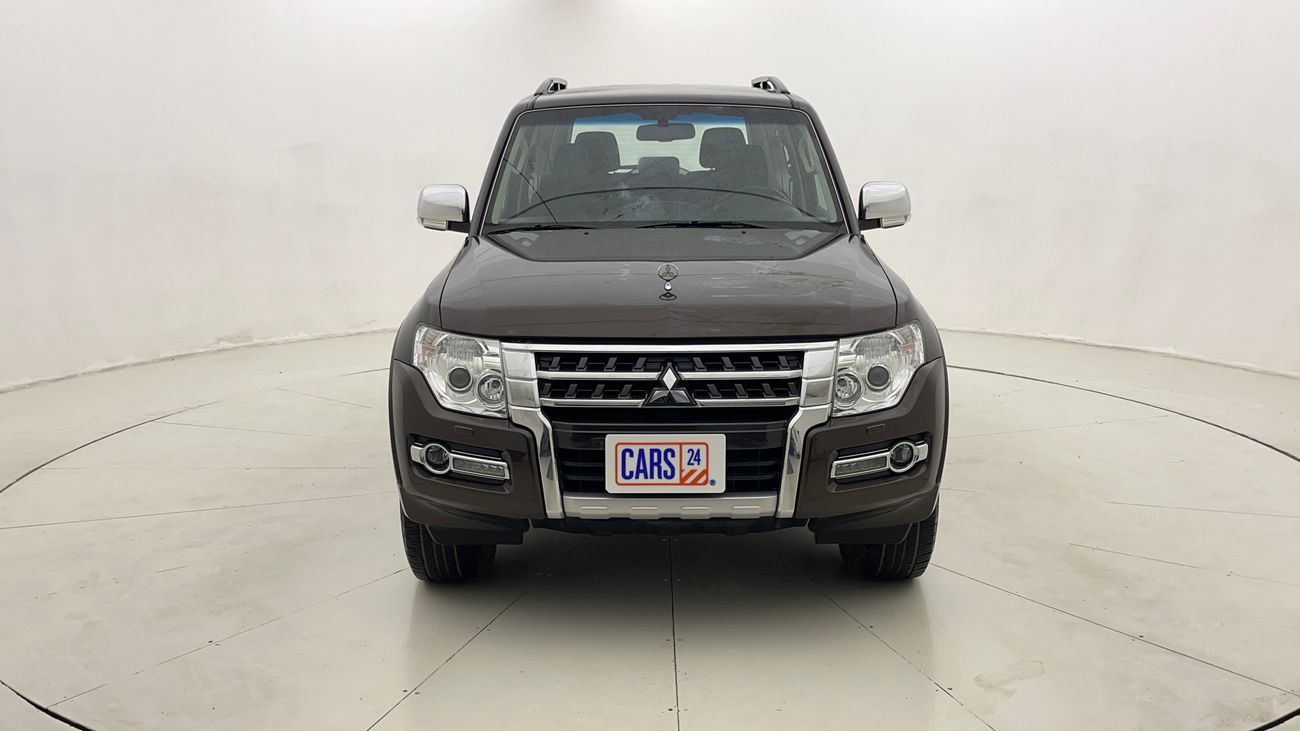 ميتسوبيشي باجيرو 2017 GLS MIDLINE SWB | AED 1101/Month | 0 DP | 30 Day Return | Warranty | Service History