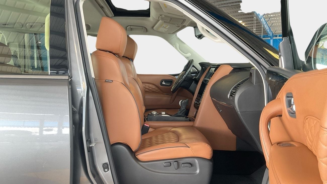 Infiniti QX80 5.6 8STR 4WD AUTO LUXE PROACTVE TOW | Guaranteed Warranty | 0 Down Payment