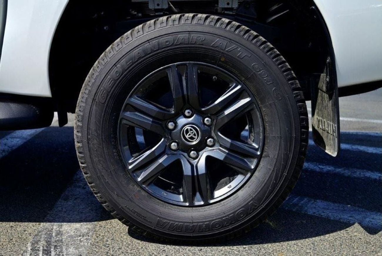 تويوتا هيلوكس 2025 TOYOTA HILUX DOUBLE CABIN GLXS-G 2.7L 4WD AUTOMATIC