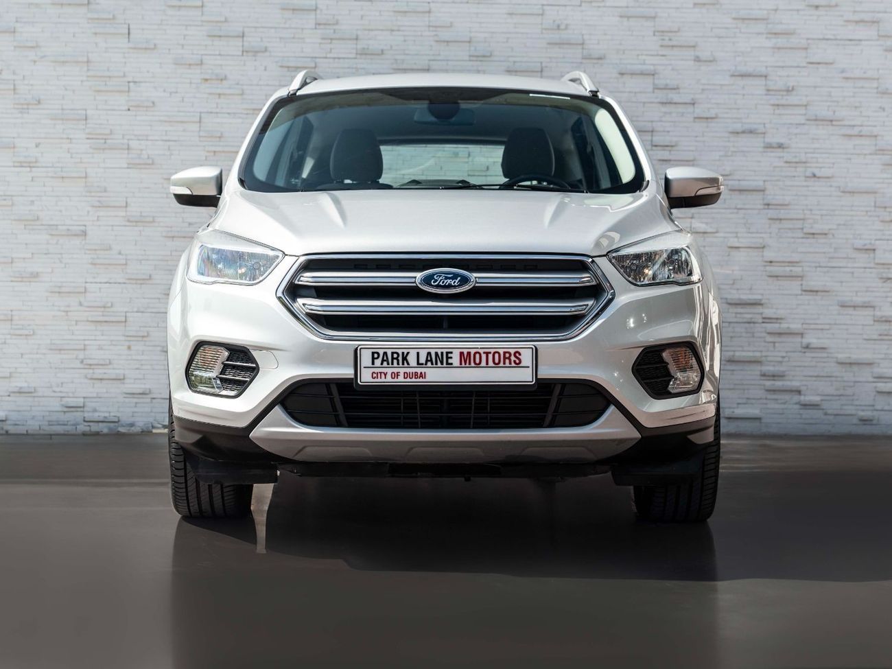 Ford Escape AED 865 PM • ESCAPE AWD SE • ONLY 40K KM • OFFICIAL FORD WARRANTY AND SERVICE PLAN