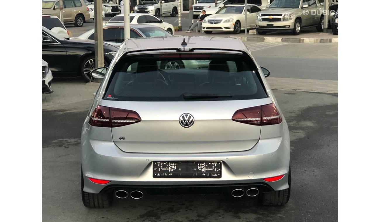 Volkswagen Golf Golf R model 2016 GCC car prefect condition full option panoramic roof leather seats back camera bac