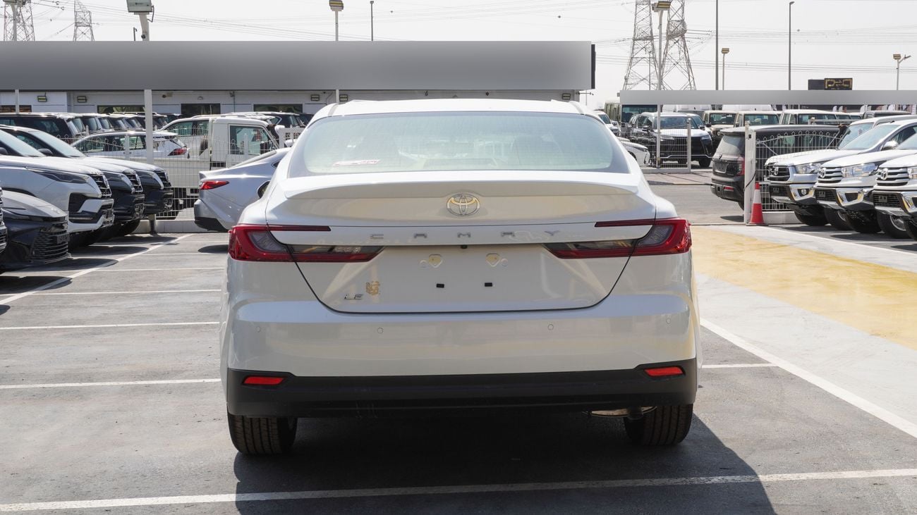 Toyota Camry LE 2.5 L