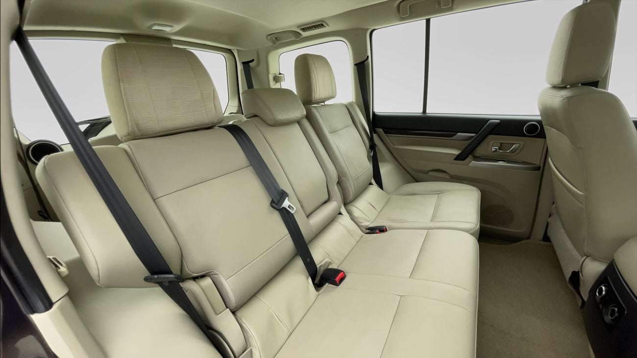 Mitsubishi Pajero GLS Highline 3.8L (274 HP) 2017 GLS HIGHLINE | AED 1228/Month | 0 DP | 30 Day Return | Warranty | Se