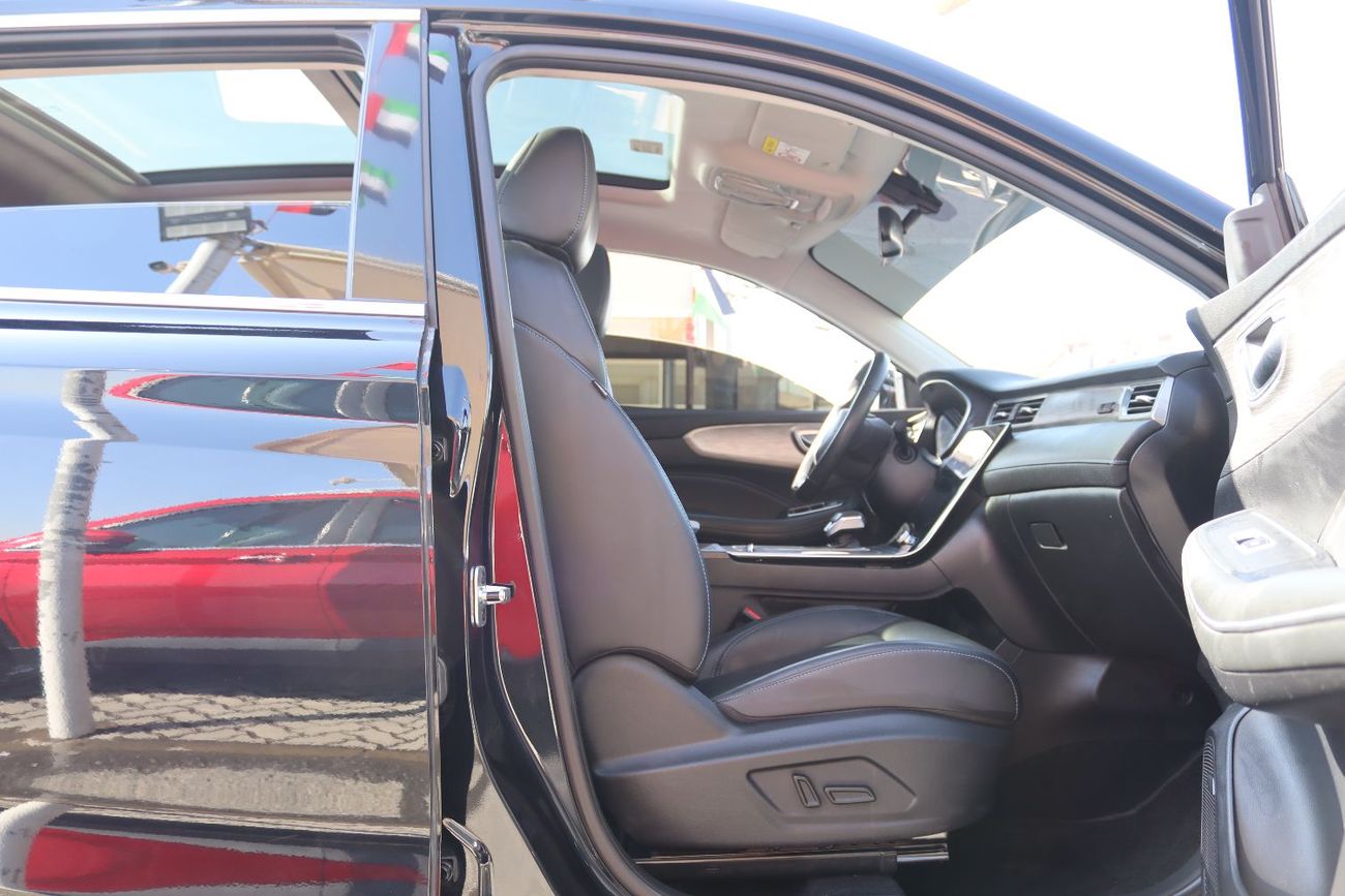 MG RX5 MG RX5 - Full Option - GCC - 2025 - Accident-Free - 1.5L - Low Mileage - Excellent Condition