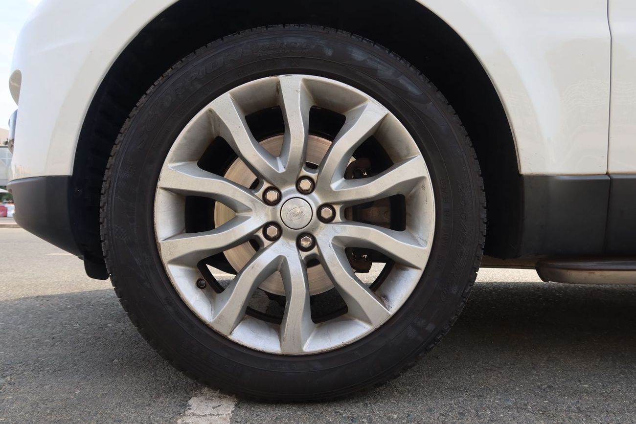 Land Rover Range Rover Sport SE 3.0L