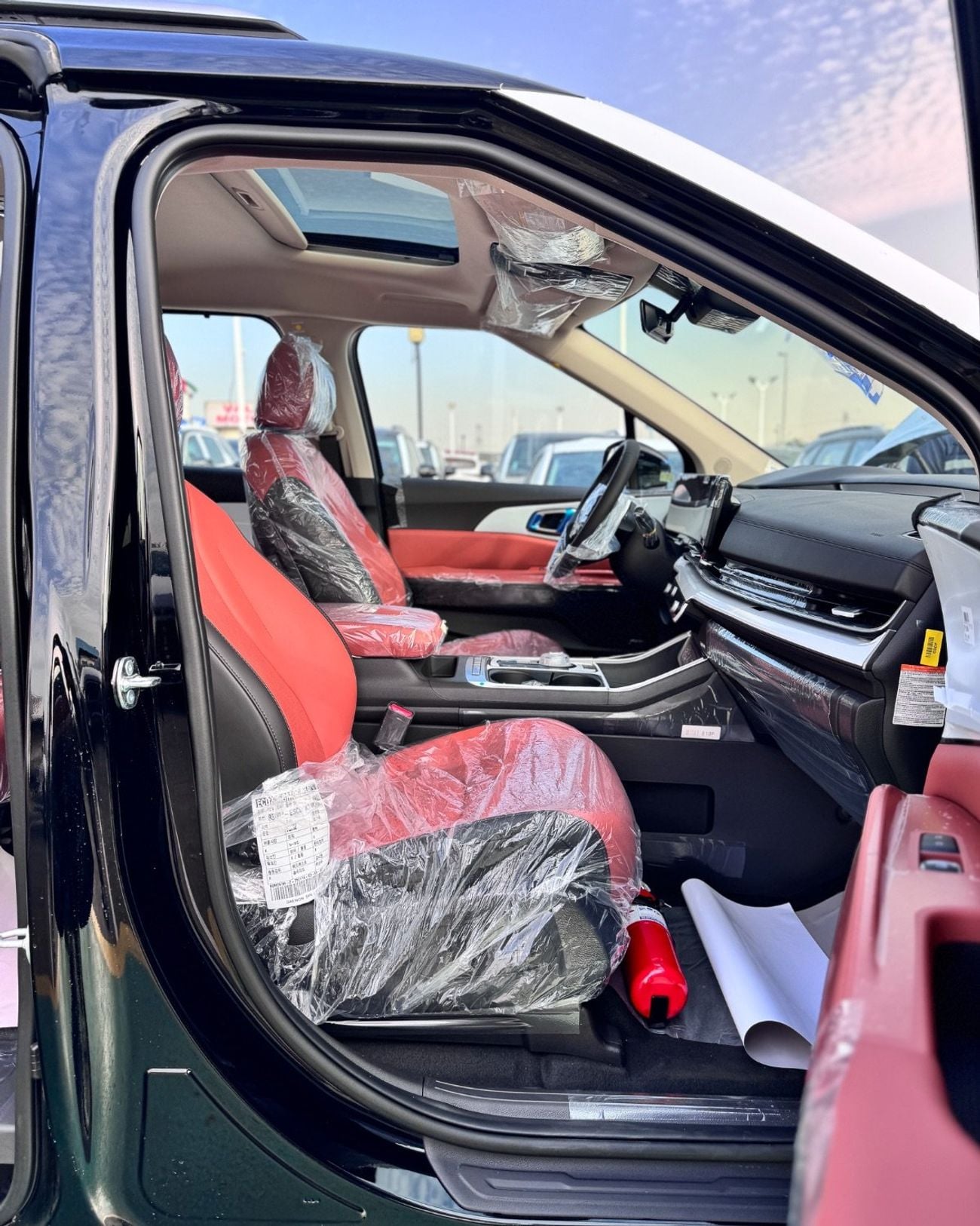 Kia Carnival   KIA CARNIVAL (HEV ) 1.6T GCC specs - 2026 MODEL ( only for EXPORT)