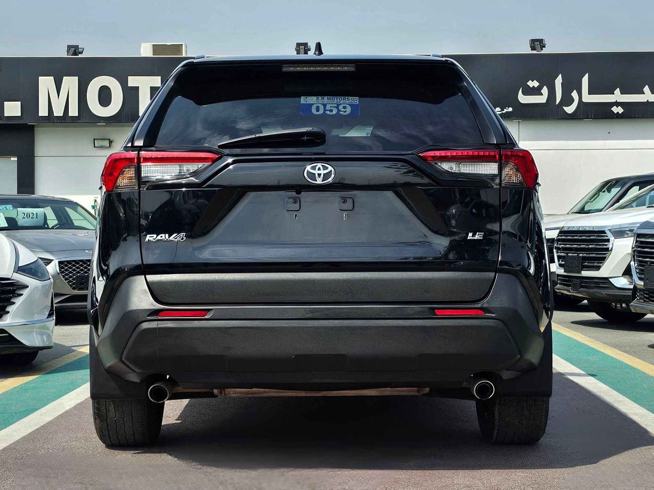 Toyota RAV4 LE/ LEATHER SEATS/ RIMS / DVD CAMERA/ E BRAKE/ RADAR/ 889 Monthly / LOT# 50050