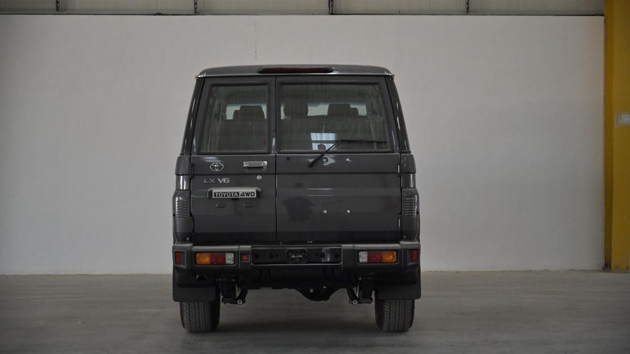 تويوتا لاند كروزر 70 Toyota hard top LC76 4.0 AT 2025 mid option