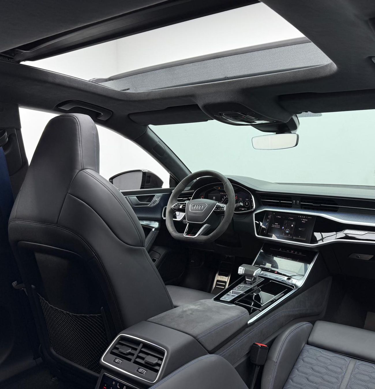 Audi RS7 TFSI quattro 4.0L 2025 Audi RS7 Performance ,Audi Warranty+Service Contract+Full Service History ,GC