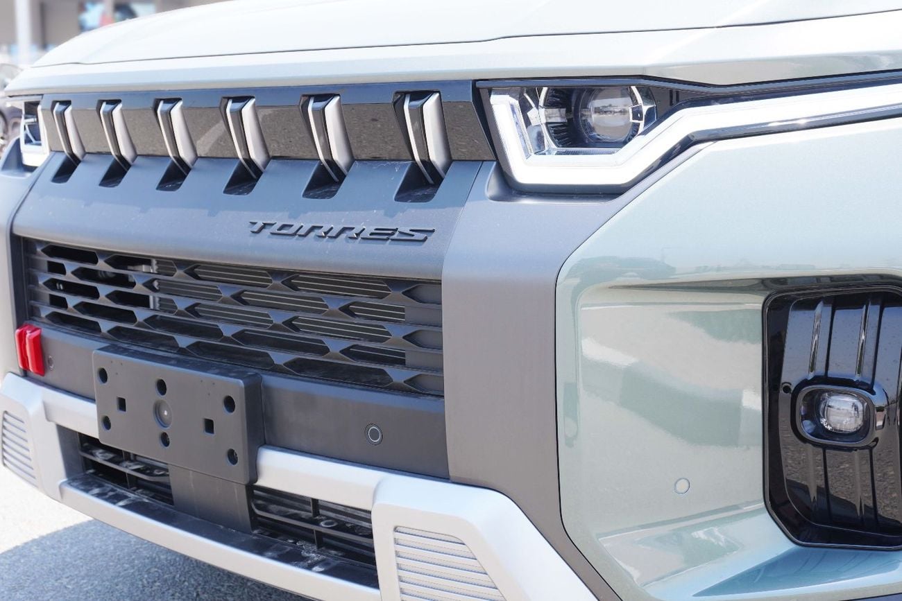 Ssangyong Torres 1.5T (20" ALLOY WHEELS, WITH SUNROOF, ACC, BLIND SPOT DETECTION, AND WIRELESS CHARGER)