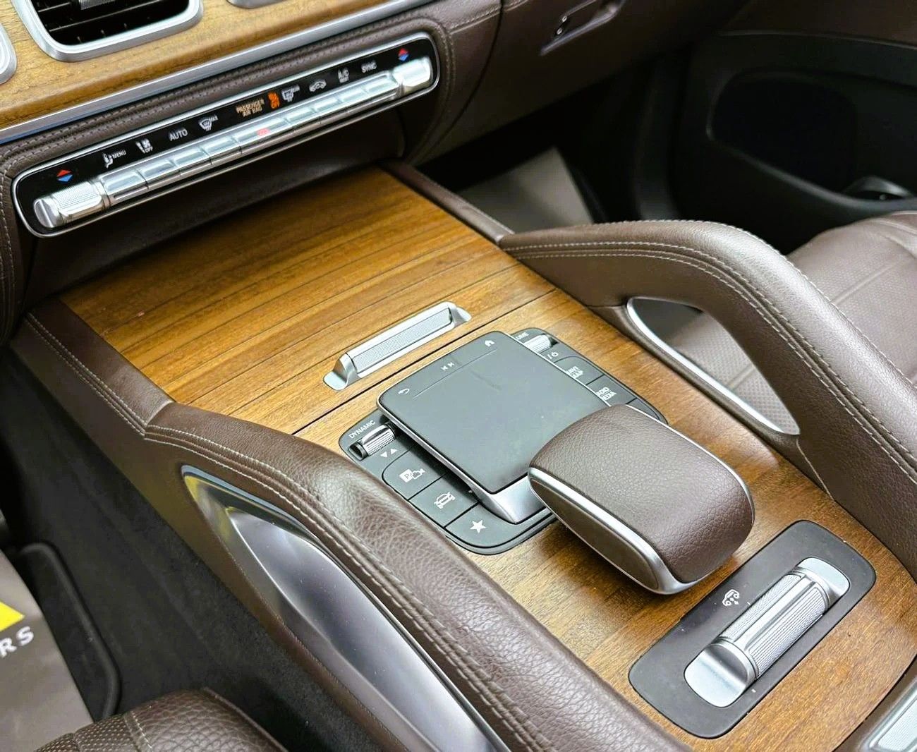 مرسيدس بنز GLS 450 4MATIC