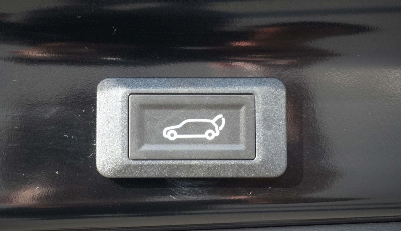 تويوتا جرافينا PREMIUM , RWD, PETROL - 2026