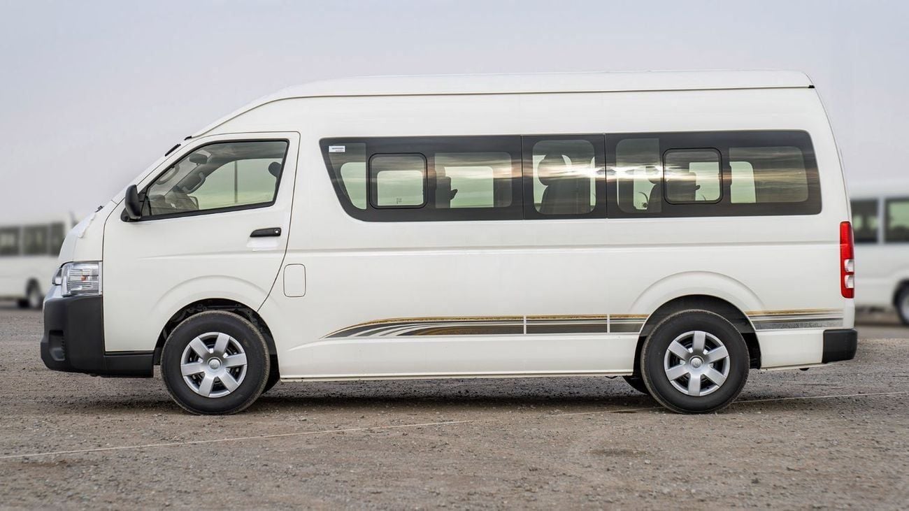 Toyota Hiace GL TOYOTA HIACE HR 2.7P MT 16 SEATER  - WHITE