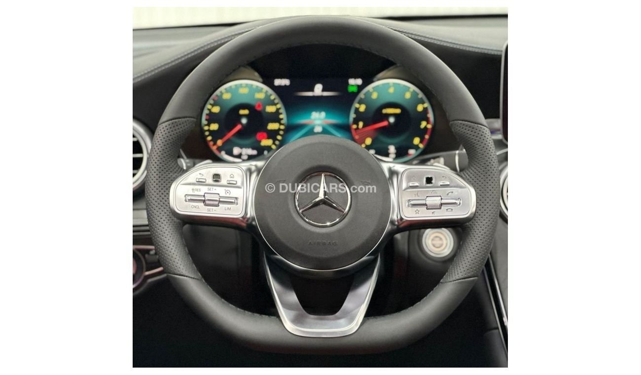 مرسيدس بنز GLC 200 *Brand New* 2023 Mercedes Benz GLC200 Coupe 4MATIC, 2028 Mercedes Warranty, Full Options, GCC