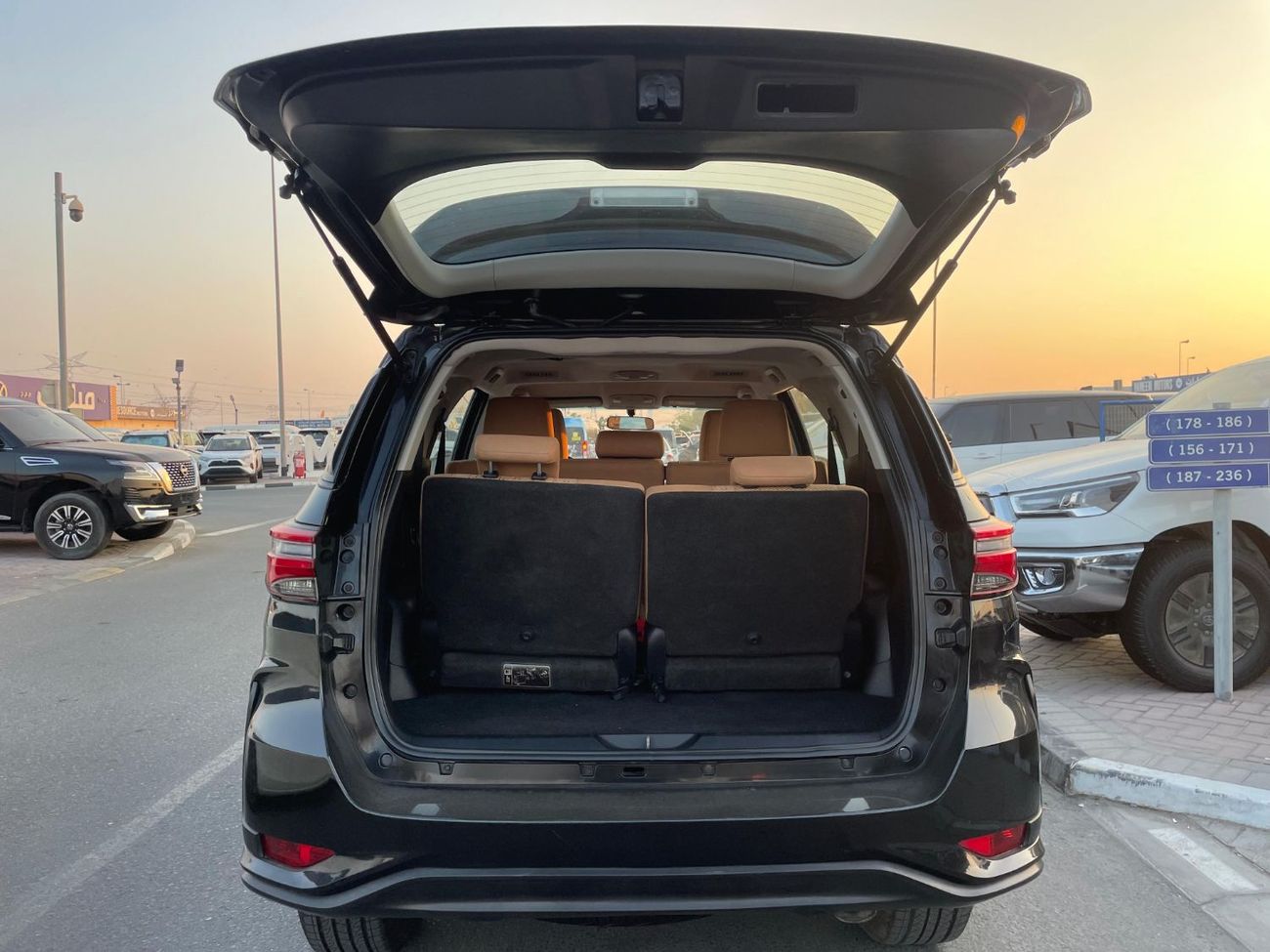 تويوتا فورتونر EXR 2.7L (160 HP)