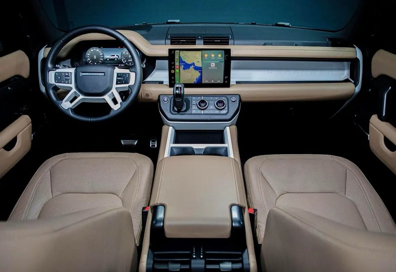 Land Rover Defender P400 90 X-Dynamic HSE 3.0L (5 Seater)