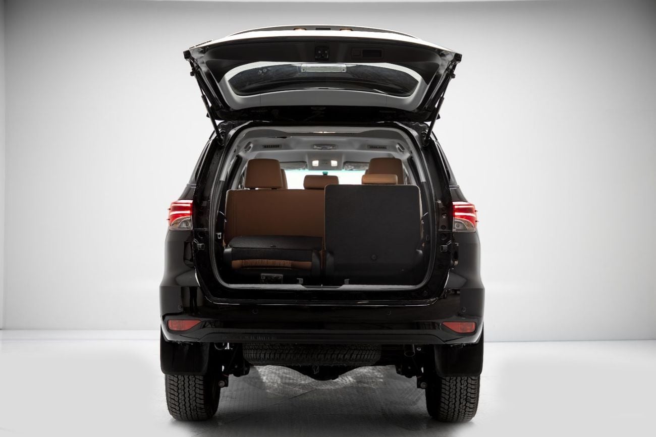 Toyota Fortuner EXR 2.7L - Attitude Black Inside Sand Beige | Export