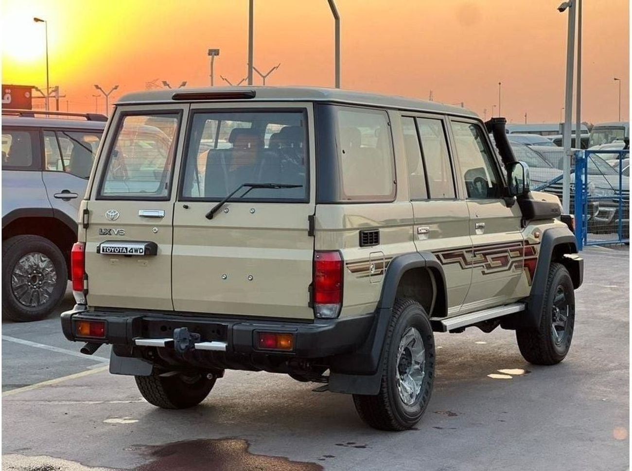 Toyota Land Cruiser 70 toyota land cruiserr 76 5door 4.0 2025