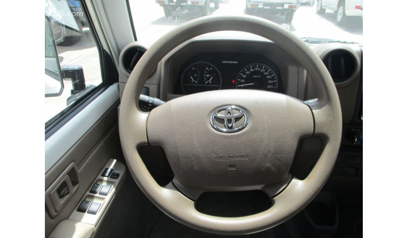 Toyota Land Cruiser Pick Up 79 4.5L Diesel Double Cab STD  Manual
