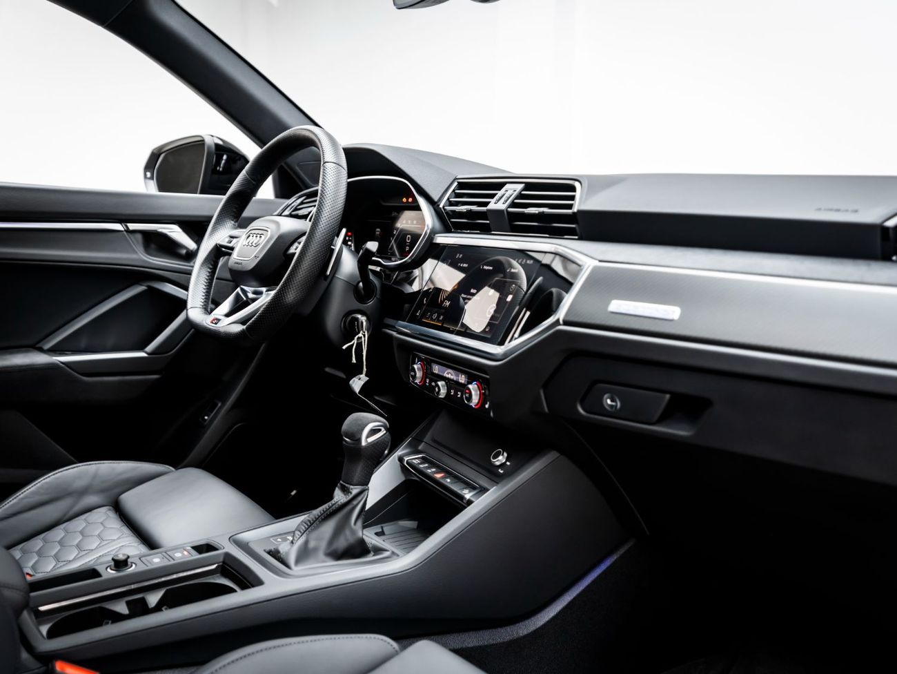 Audi RS Q3 Sportback TFSI quattro 2.5L 2024 Audi RSQ3, 2027 Audi Warranty + Service Contract, Low KMs, GCC