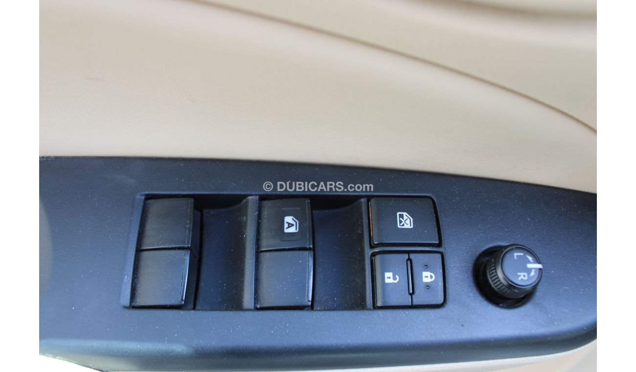 Toyota Yaris SE ACCIDENTS FREE - GCC - PERFECT CONDITION INSIDE OUT