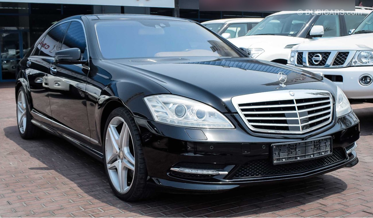 Mercedes-Benz S 500